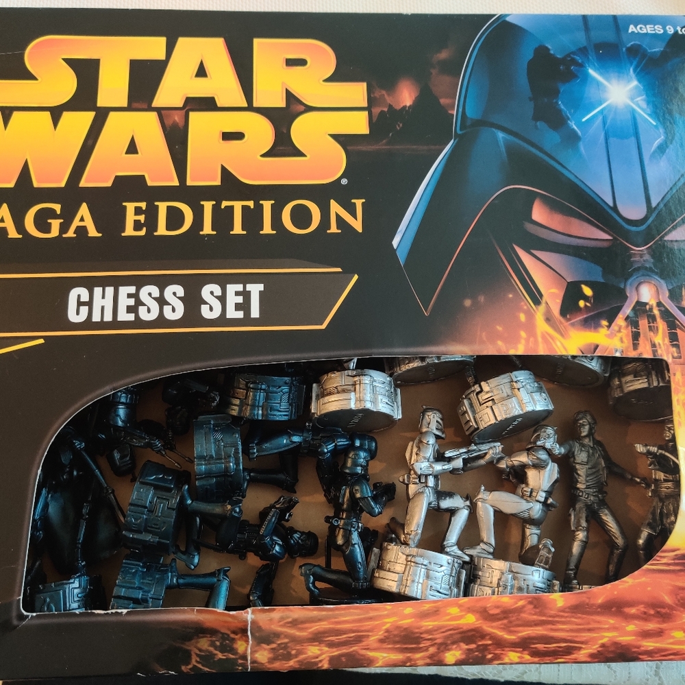 Star Wars Chess set ( saga edition)